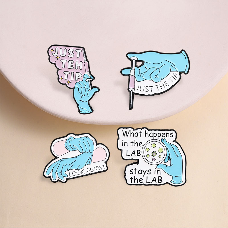 Broches en émail sur le thème  - Medical Lab Gifts avis et prix